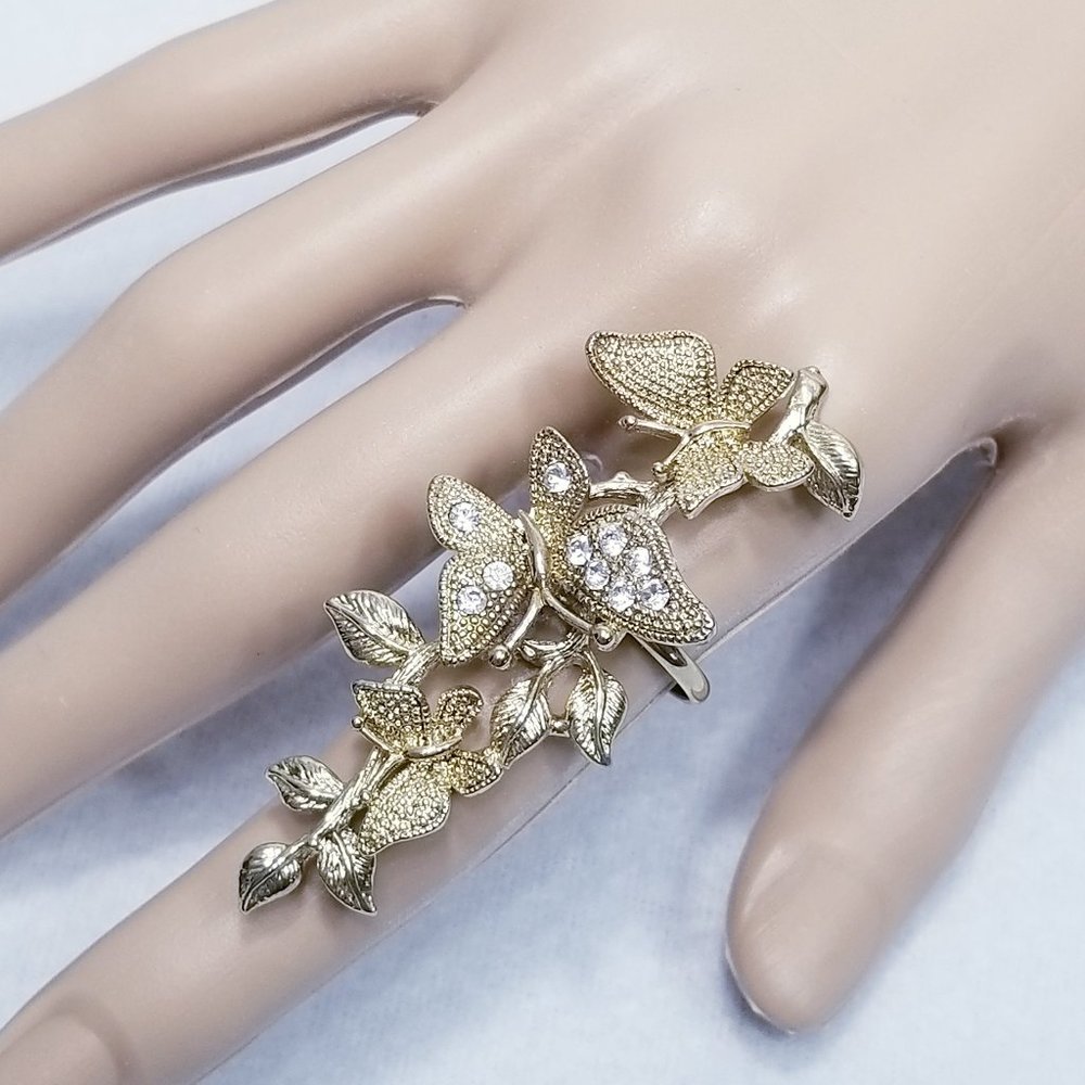 Vintage Long Butterfly/Floral Ring  w/Rhinestones